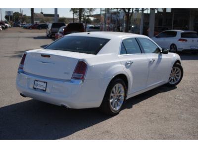 2012 Chrysler 300  Limited