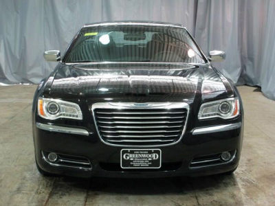 2012 Chrysler 300  Limited