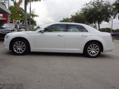2012 Chrysler 300  Limited