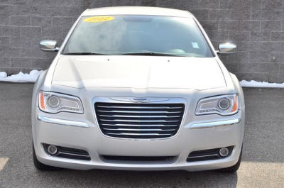 2012 Chrysler 300  Limited