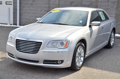2012 Chrysler 300  Limited