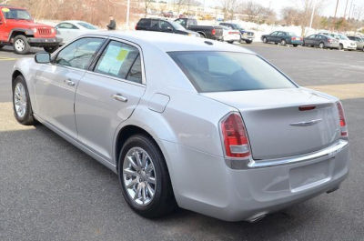 2012 Chrysler 300  Limited