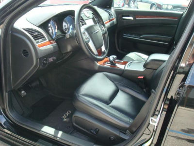 2012 Chrysler 300  Limited