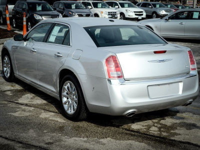 2012 Chrysler 300  Limited