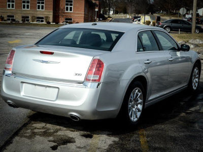 2012 Chrysler 300  Limited