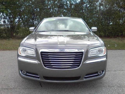 2012 Chrysler 300  Limited