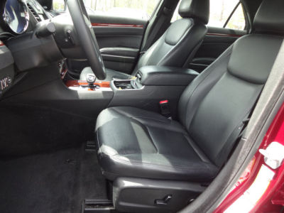 2012 Chrysler 300  Limited