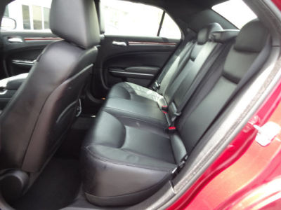 2012 Chrysler 300  Limited