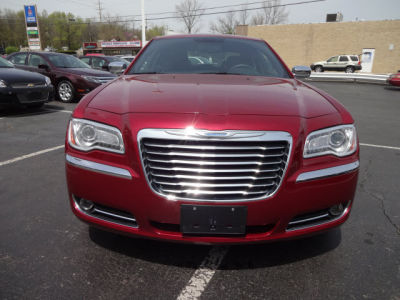 2012 Chrysler 300  Limited