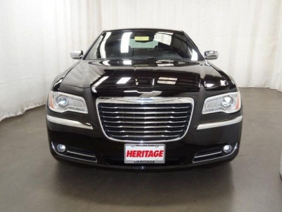 2012 Chrysler 300  Limited