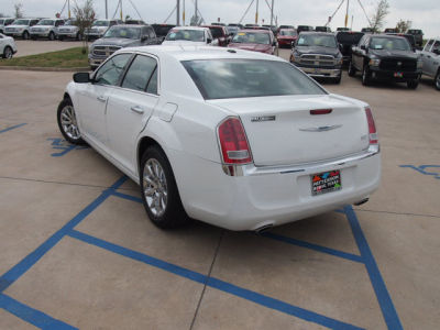 2012 Chrysler 300  Limited
