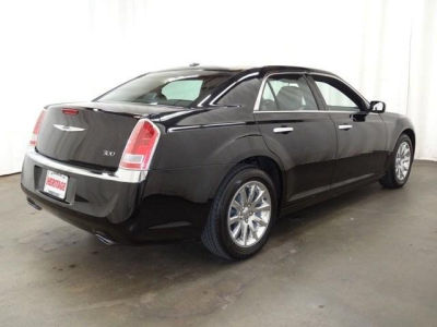 2012 Chrysler 300  Limited