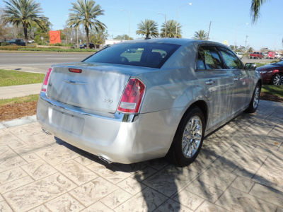 2012 Chrysler 300  Limited