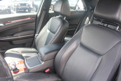 2012 Chrysler 300  Limited