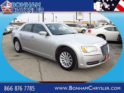 2012 Chrysler 300  Base