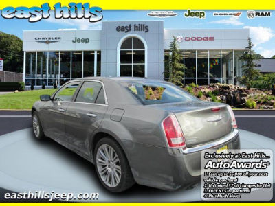 2011 Chrysler 300  Limited