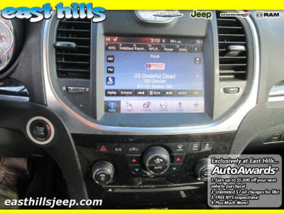 2011 Chrysler 300  Limited