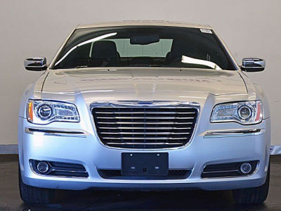 2012 Chrysler 300  Limited