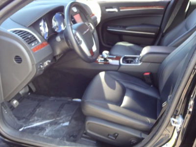 2012 Chrysler 300  Limited