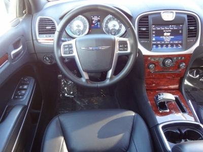 2012 Chrysler 300  Limited