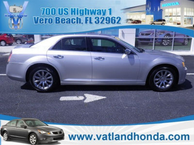 2012 Chrysler 300  Limited