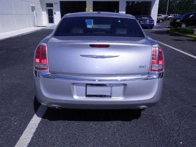 2012 Chrysler 300  Limited