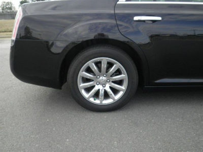 2012 Chrysler 300  Limited