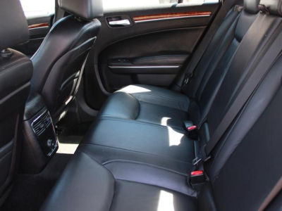 2012 Chrysler 300  Limited