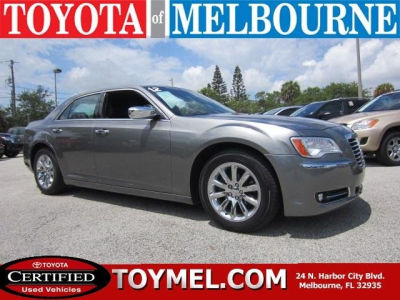 2012 Chrysler 300  Limited