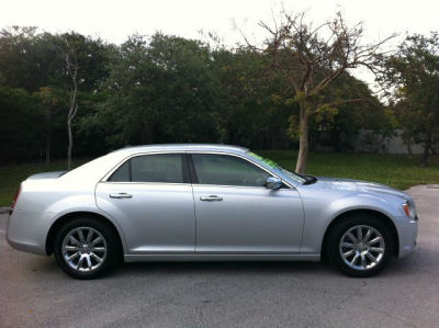2012 Chrysler 300  Limited