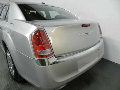 2012 Chrysler 300  Limited