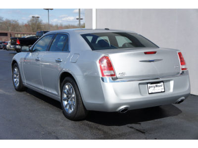 2012 Chrysler 300  Limited