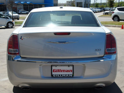 2012 Chrysler 300  Limited