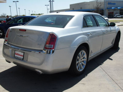 2012 Chrysler 300  Limited