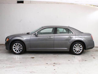 2012 Chrysler 300  Limited