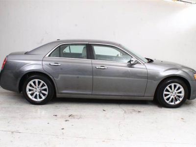 2012 Chrysler 300  Limited