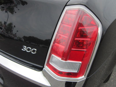 2011 Chrysler 300  Limited