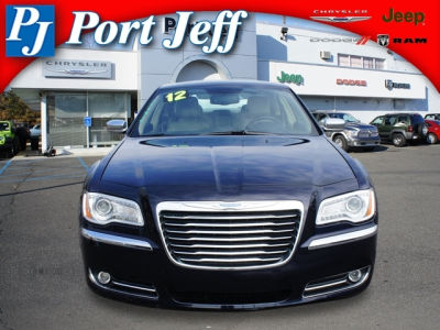 2012 Chrysler 300  Limited