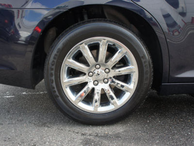 2012 Chrysler 300  Limited