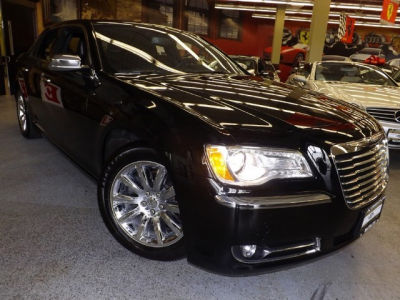 2012 Chrysler 300  Limited