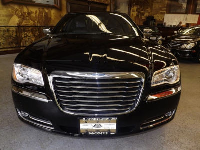 2012 Chrysler 300  Limited