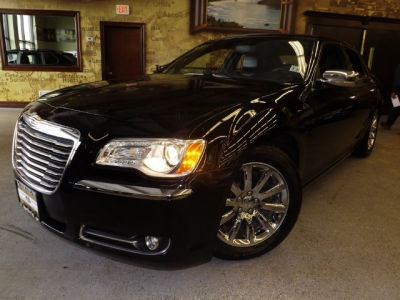 2012 Chrysler 300  Limited