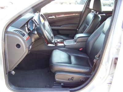 2012 Chrysler 300  Limited