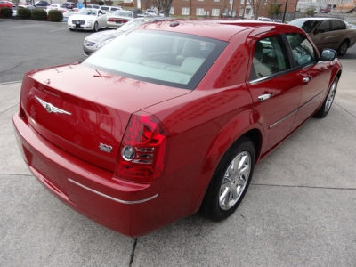 2010 Chrysler 300  Touring