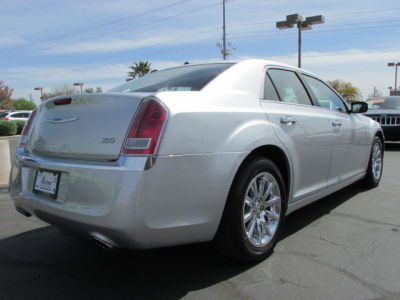 2012 Chrysler 300  Limited