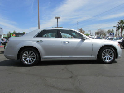 2012 Chrysler 300  Limited