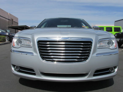 2012 Chrysler 300  Limited