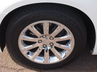 2012 Chrysler 300  Limited