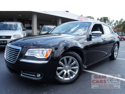 2012 Chrysler 300  Limited
