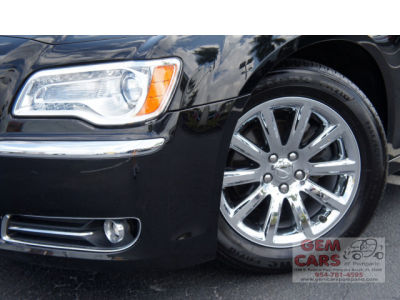 2012 Chrysler 300  Limited